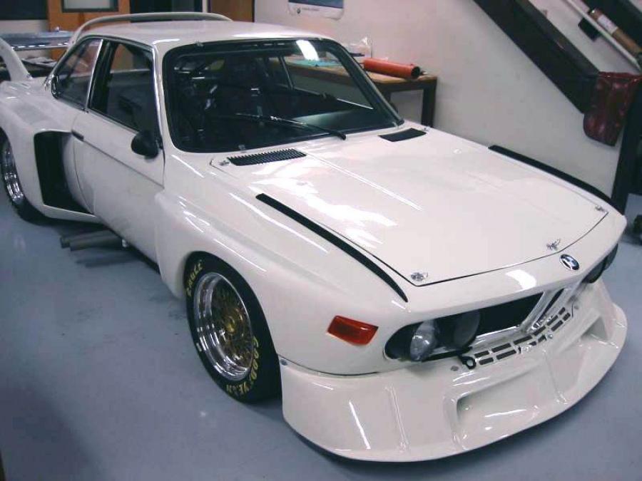  BMW 3.0 CSL Group 2 Art Car 1975 года  (фото 2 из 12)